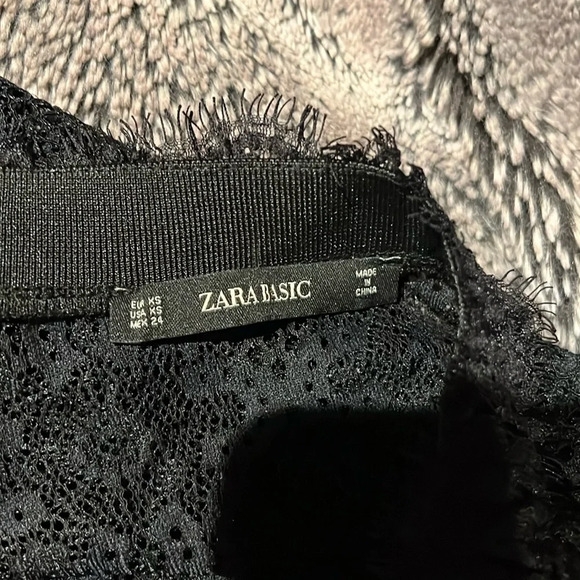 Zara black V neck Lace  Midi dress Sz XS - Picture 4 of 17